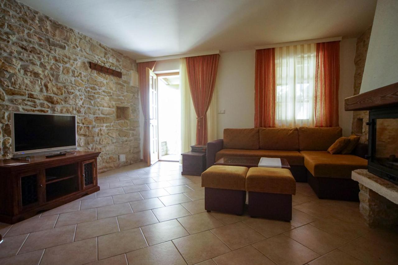 Apartments Villa Stapo Umag Exteriör bild
