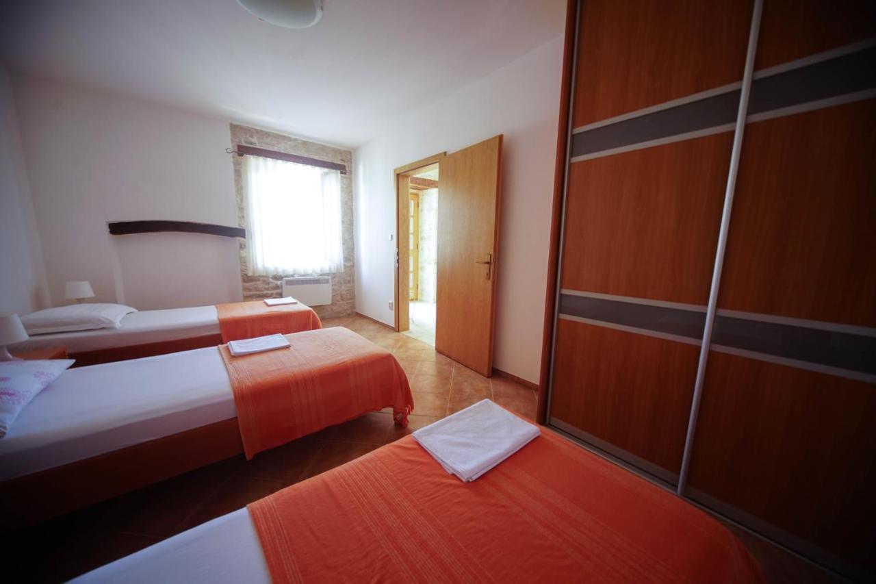 Apartments Villa Stapo Umag Exteriör bild