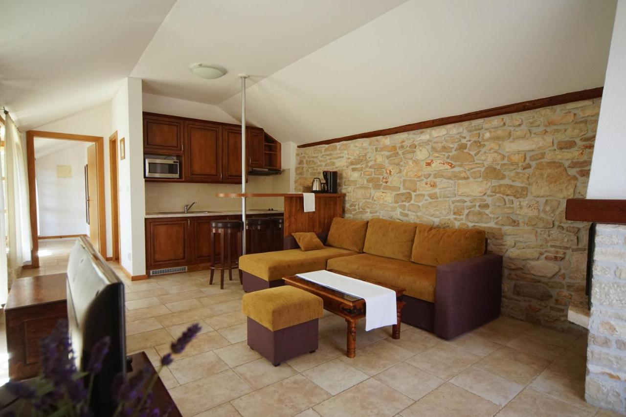 Apartments Villa Stapo Umag Exteriör bild